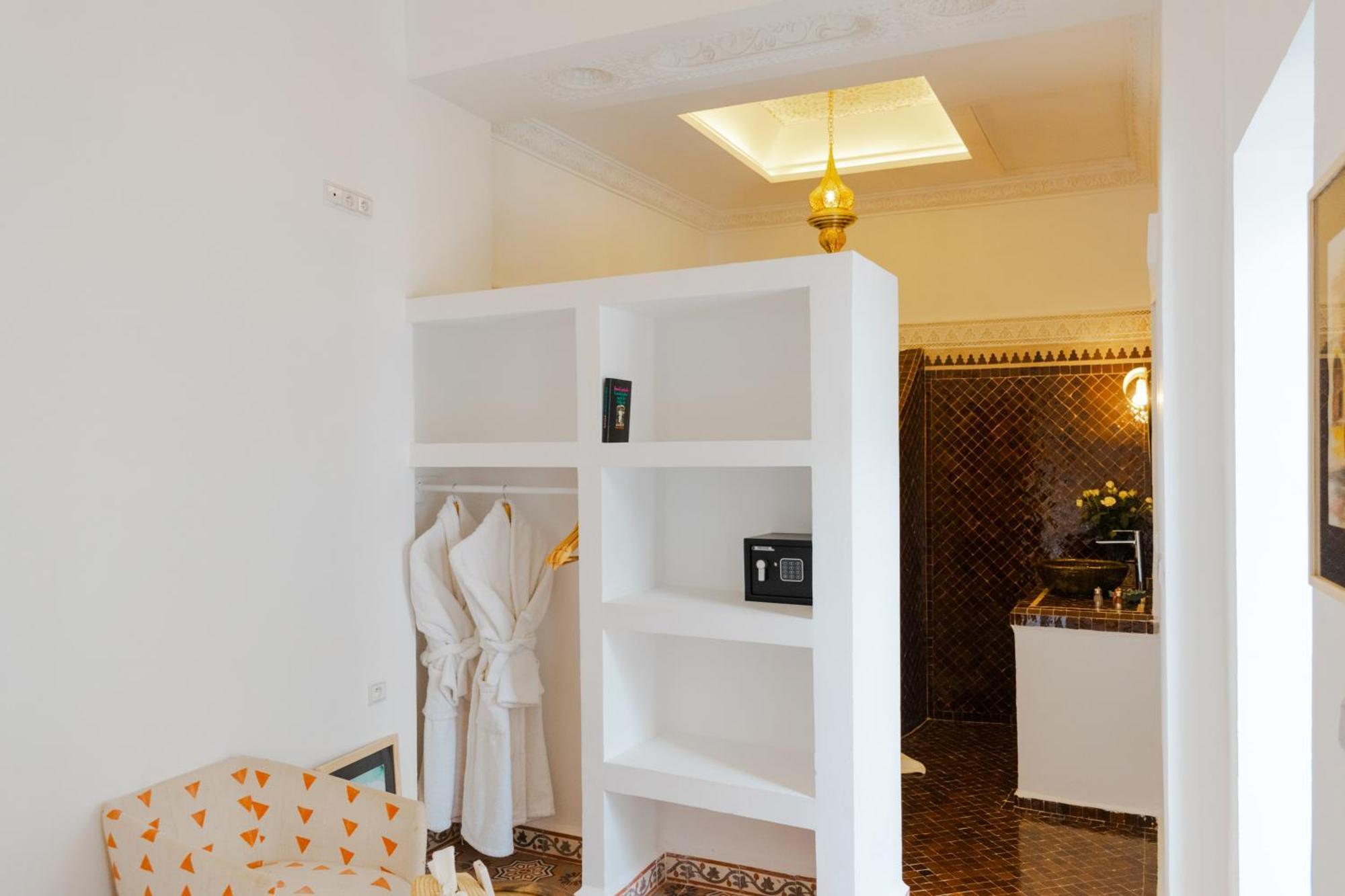 Boutique Hotel La Maison Darts Et Medicine Marrakesh Exterior foto